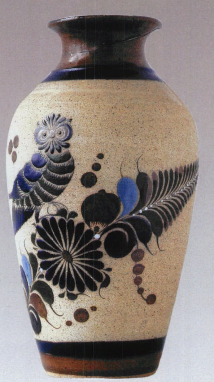 十九世纪墨西哥手绘花鸟纹陶瓶