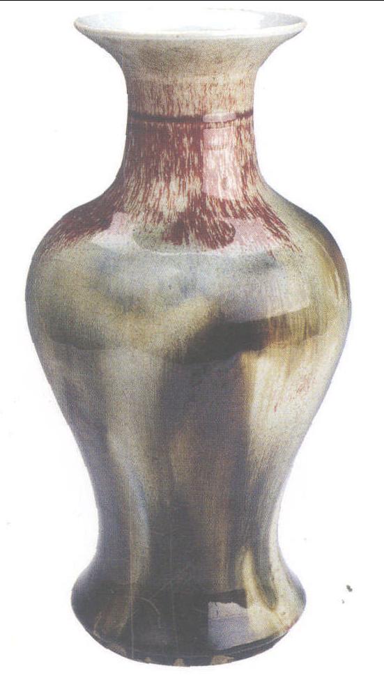 清·红釉瓷花瓶