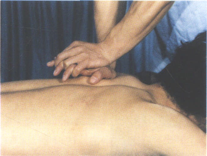 三、按揉推摩法