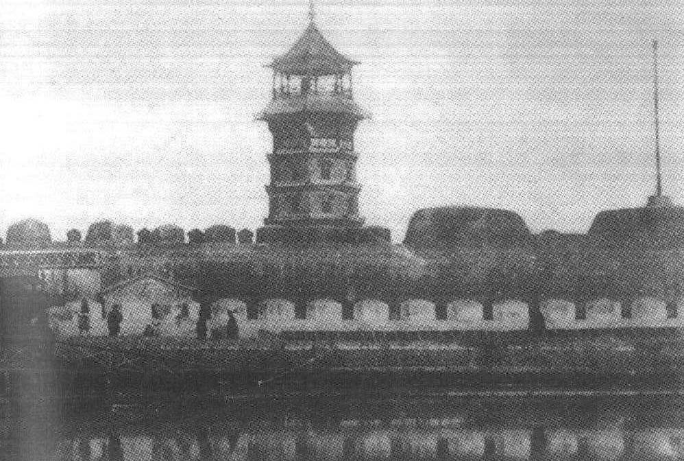 4.三岔口炮台，清同治十三年(1874)由大名镇总兵徐道奎改建重修。炮台周长230丈，有5层了望塔一座。