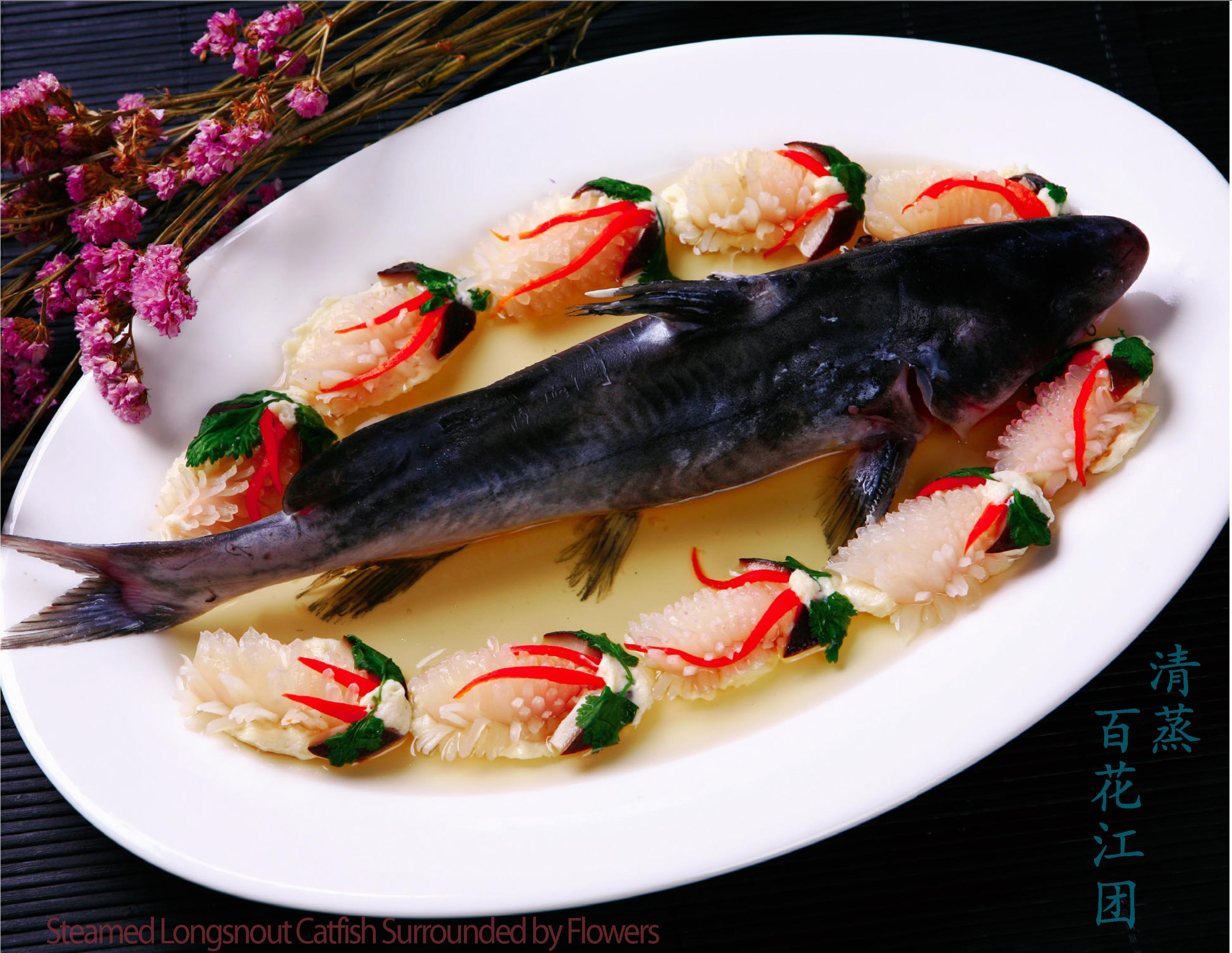tenderfish;delicatetaste[原料]江团1尾猪网油1张(约250克)鱼糁200克